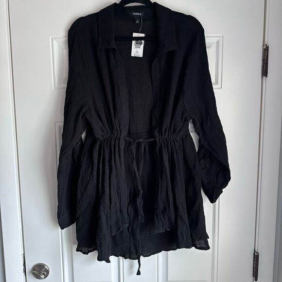 TORRID NEW NWT SIZE 2 2x 18 20 Textured Gauze Tie Waist 3rd Piece black shirt - Picture 3 of 7
